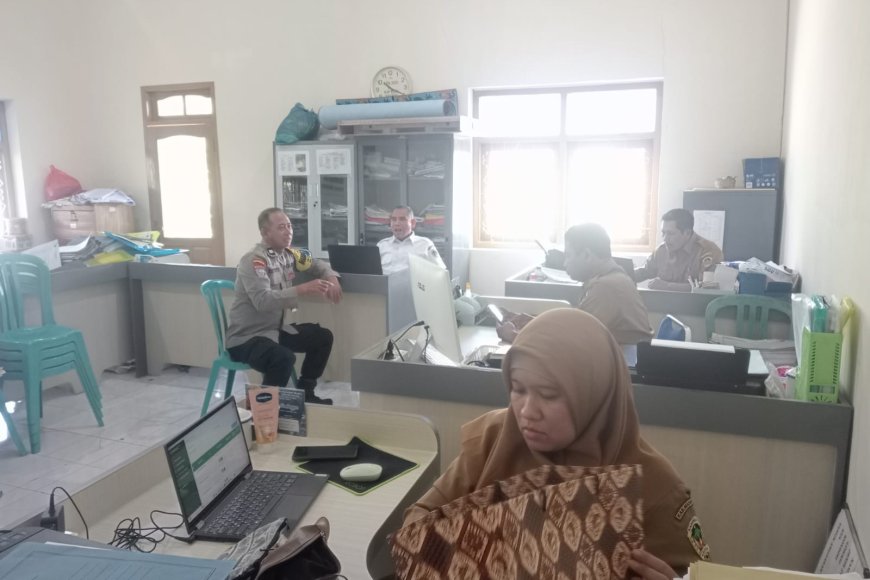 Pererat Sinergi, Bhabinkamtibmas Babadan Lor Ajak Warga Jaga Keamanan dan Lingkungan