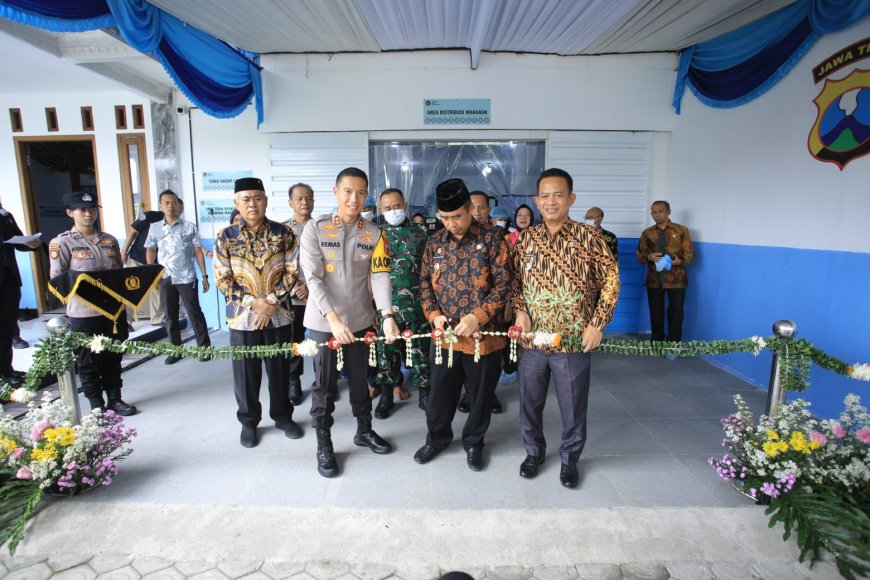 Kapolres Madiun Resmikan SPPG 2 & 3 di Desa Sogo, Perkuat Program Gizi dan Cegah Stunting